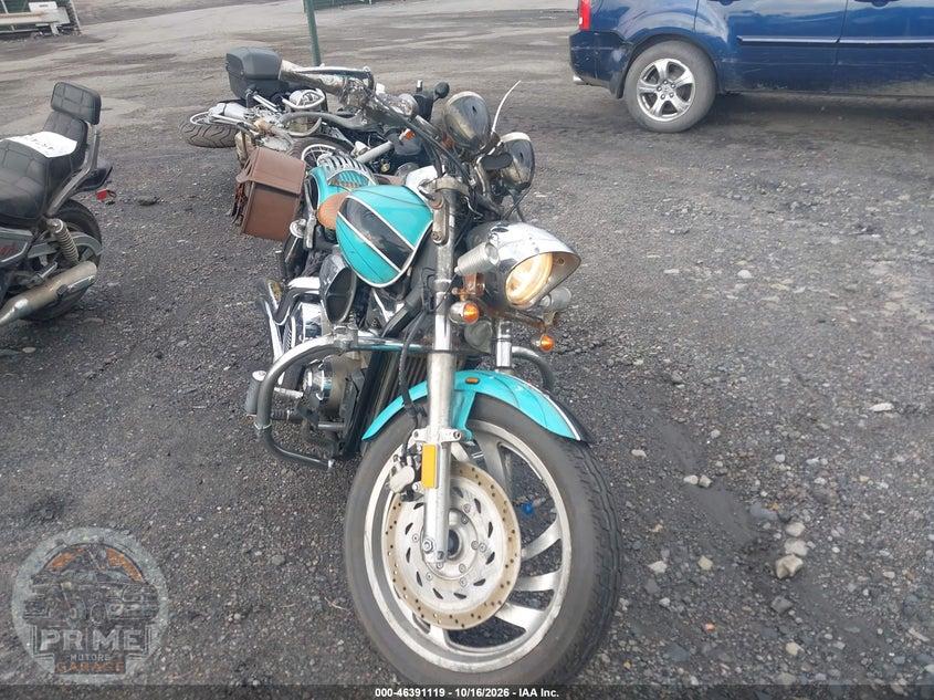 2005 HONDA VTX1300 C
