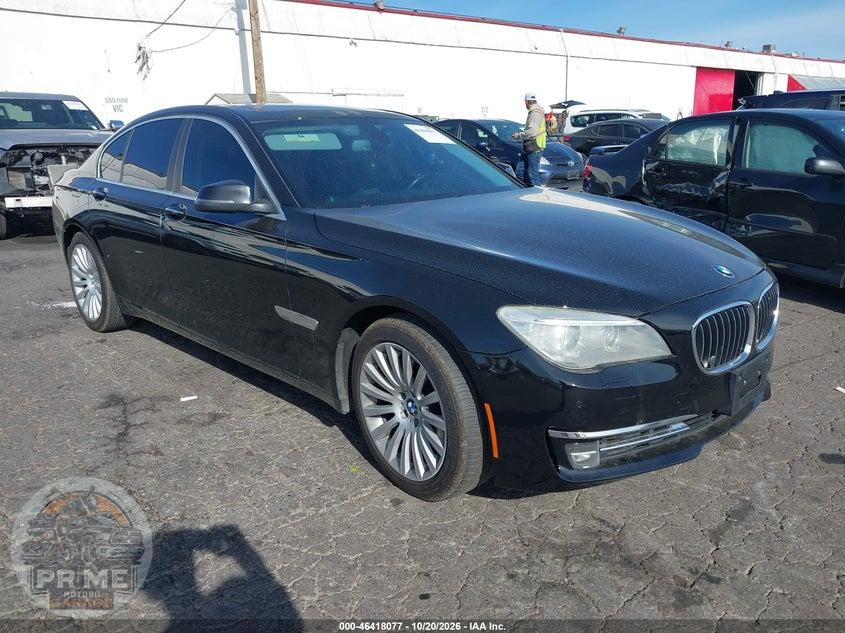 2013 BMW 740I