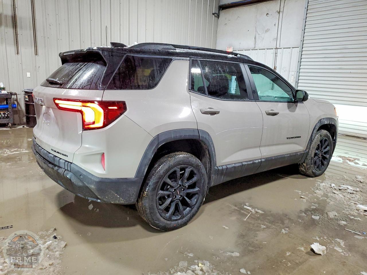2026 GMC TERRAIN — фото 3