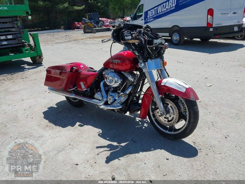 2012 HARLEY-DAVIDSON FLHX (STREET GLIDE) STREET GLIDE — фото 1