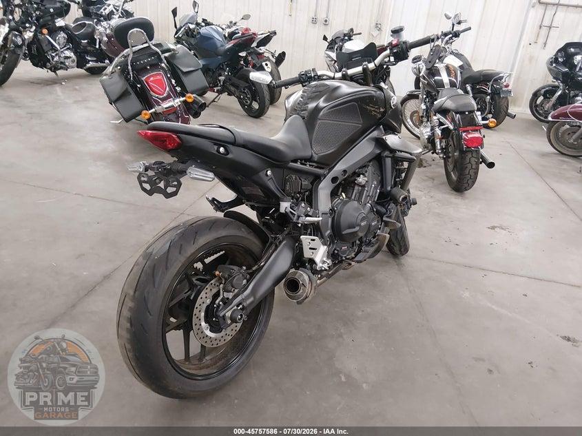 2022 YAMAHA MT09 — фото 4