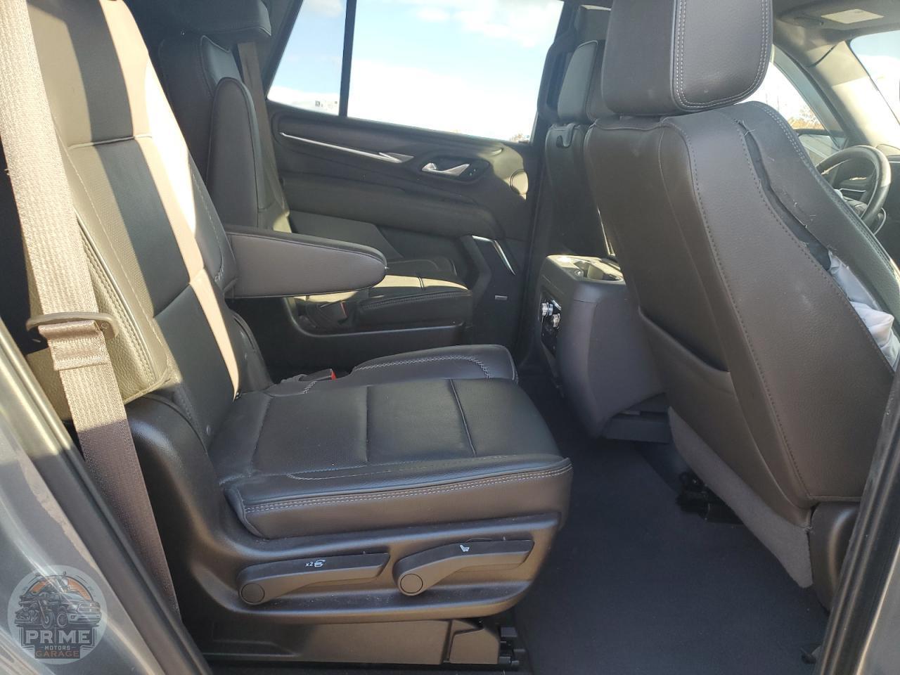 2022 GMC YUKON — фото 11