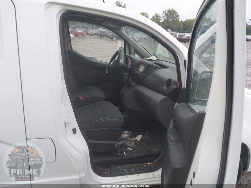 2015 NISSAN NV200 SV — фото 5