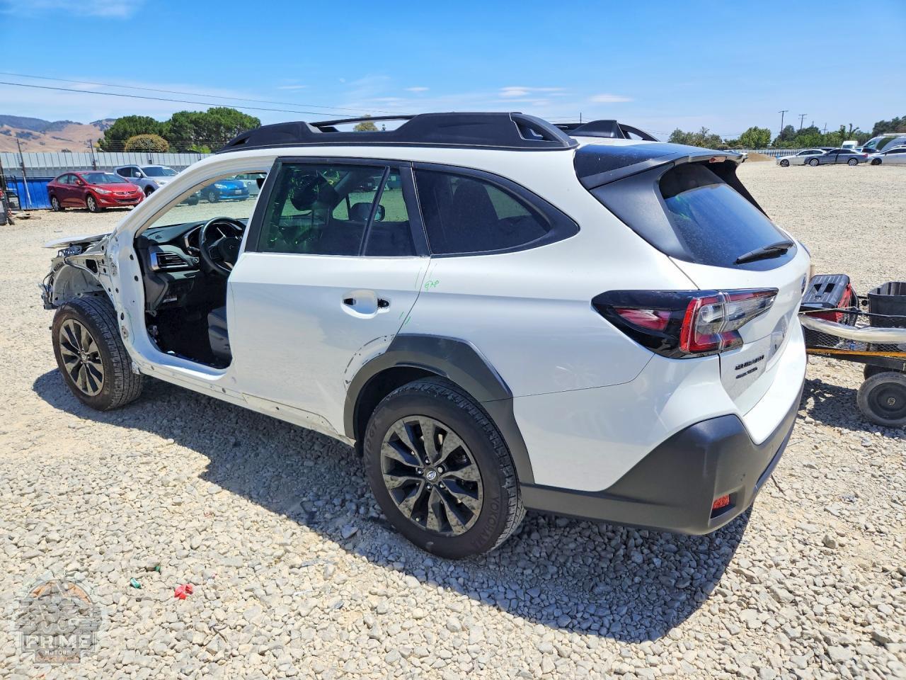 2023 SUBARU OUTBACK — фото 2