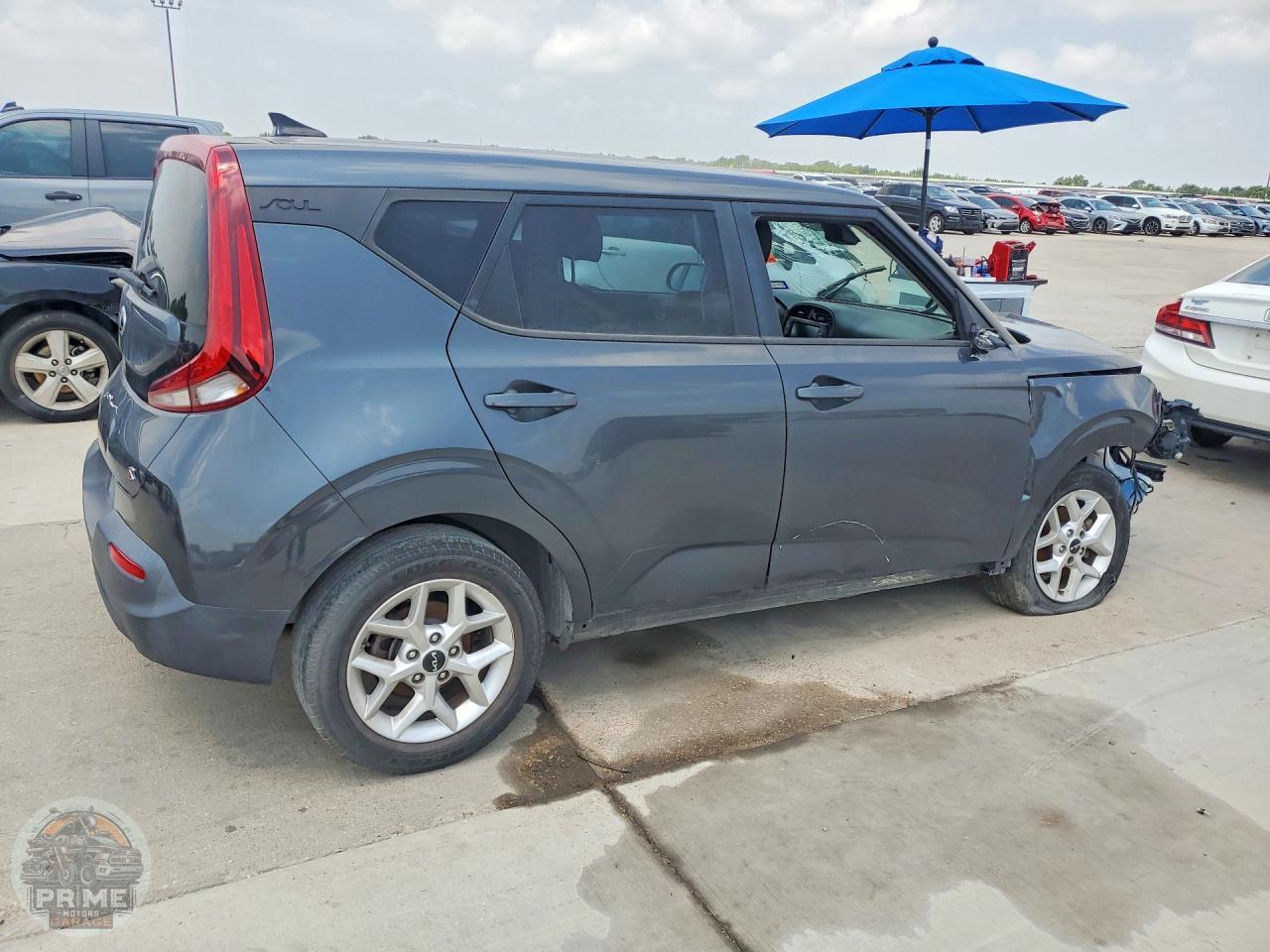 2022 KIA SOUL — фото 3