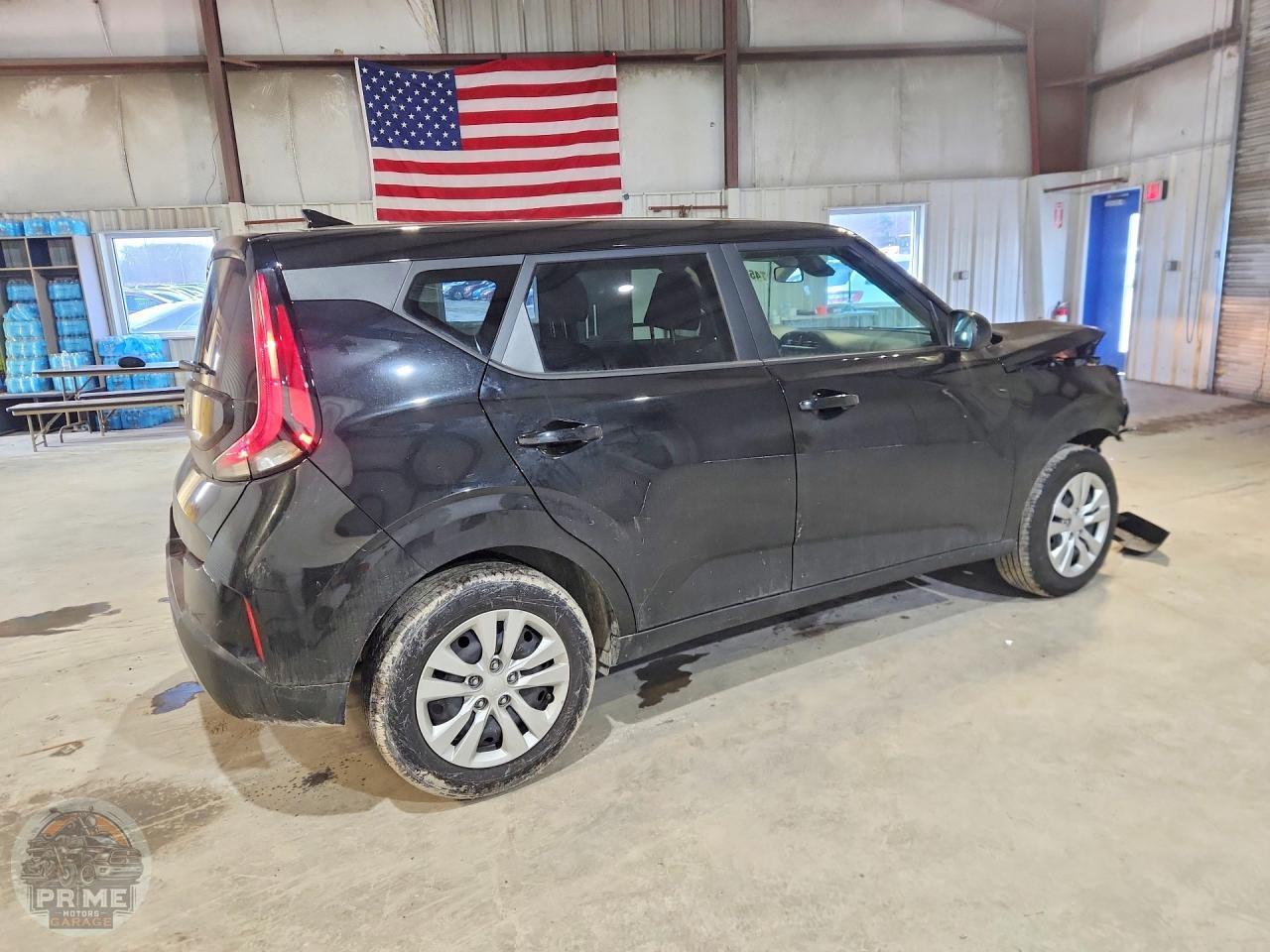 2025 KIA SOUL — фото 3