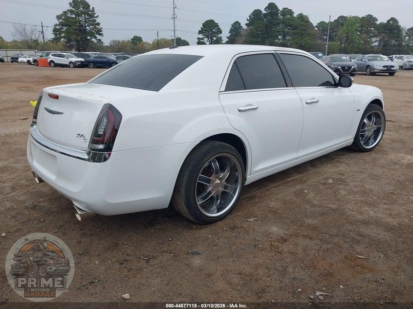 2012 CHRYSLER 300C — фото 4