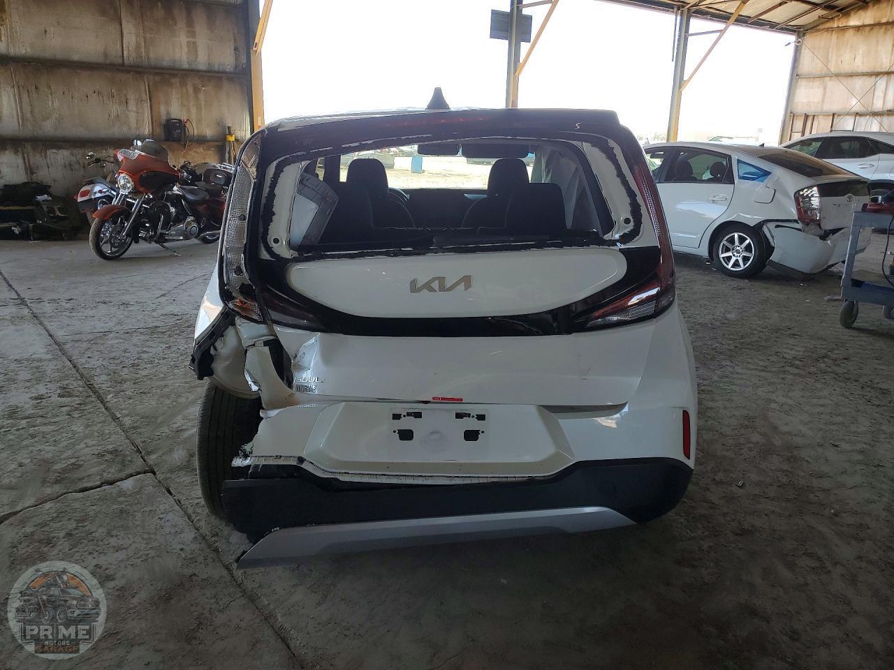 2025 KIA SOUL — фото 11