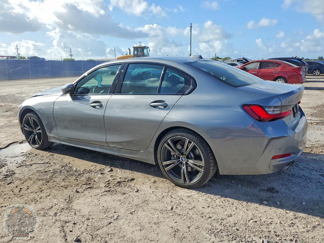 2023 BMW 3 SERIES — фото 2