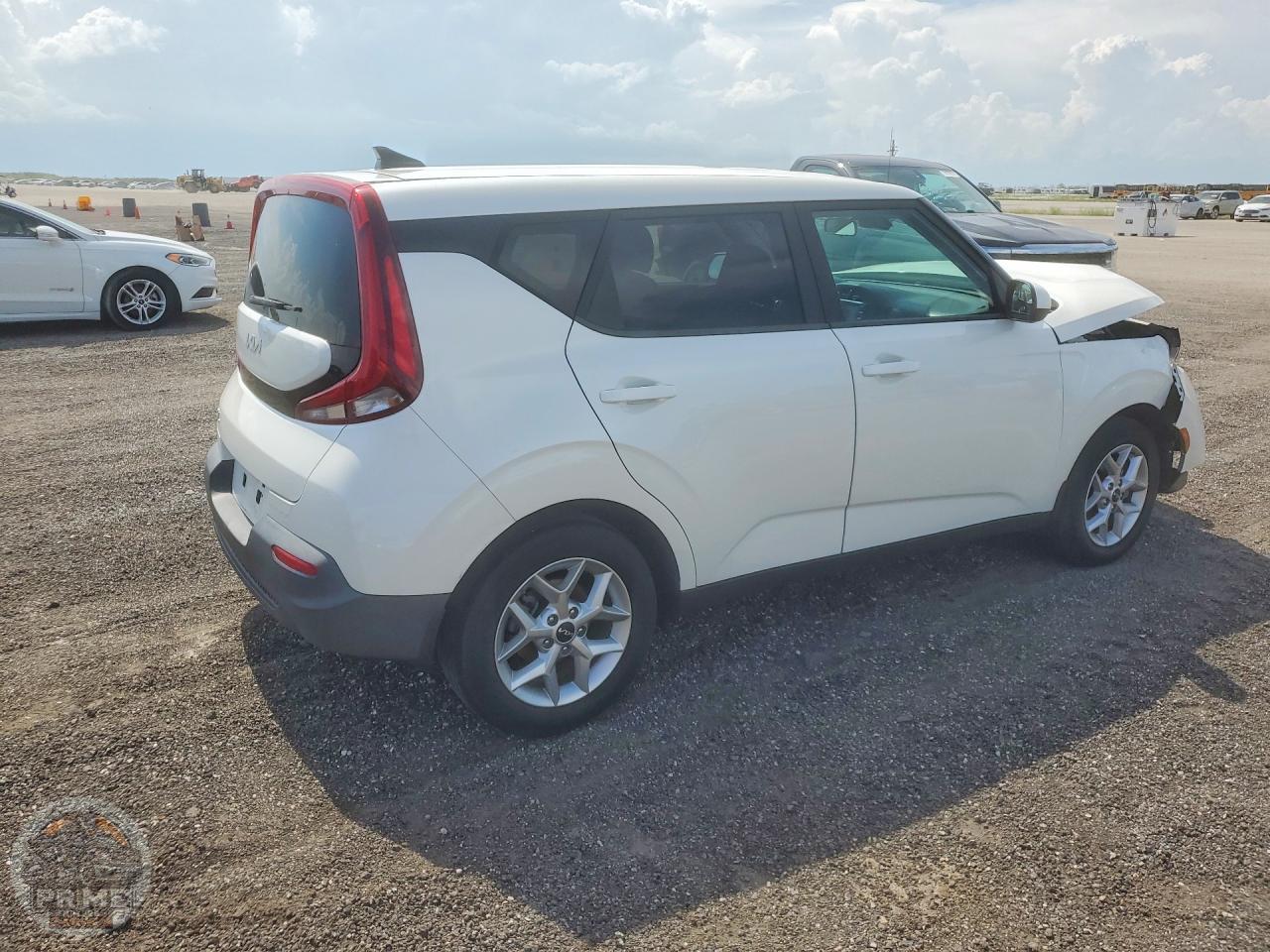 2022 KIA SOUL — фото 3