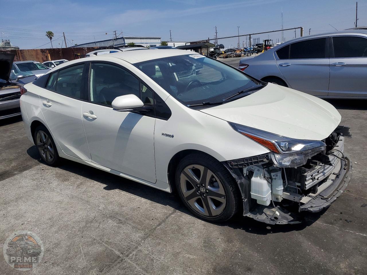 2020 TOYOTA PRIUS — фото 4