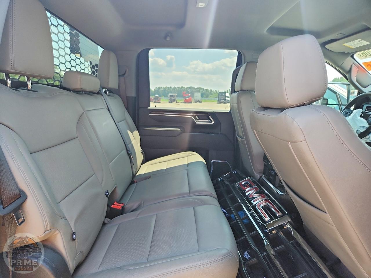 2026 GMC SIERRA — фото 10