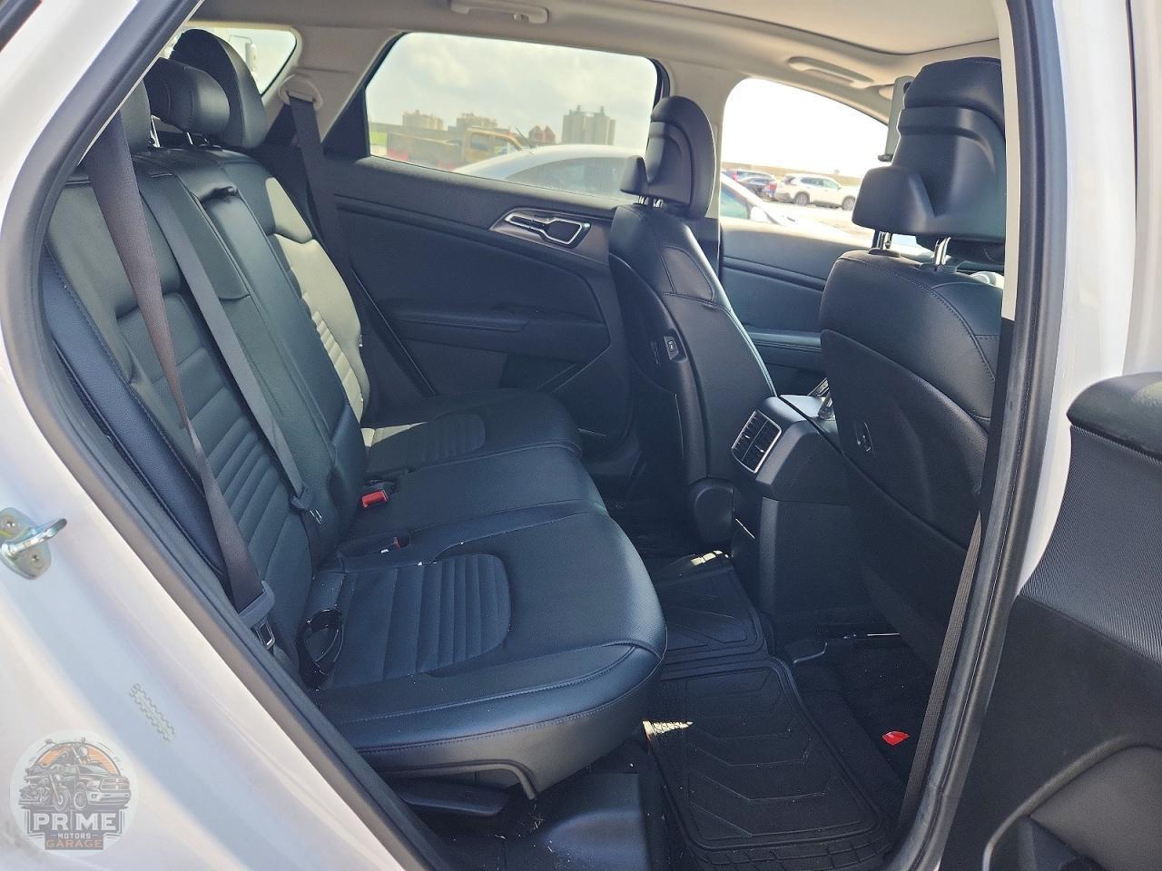 2023 KIA SPORTAGE — фото 11