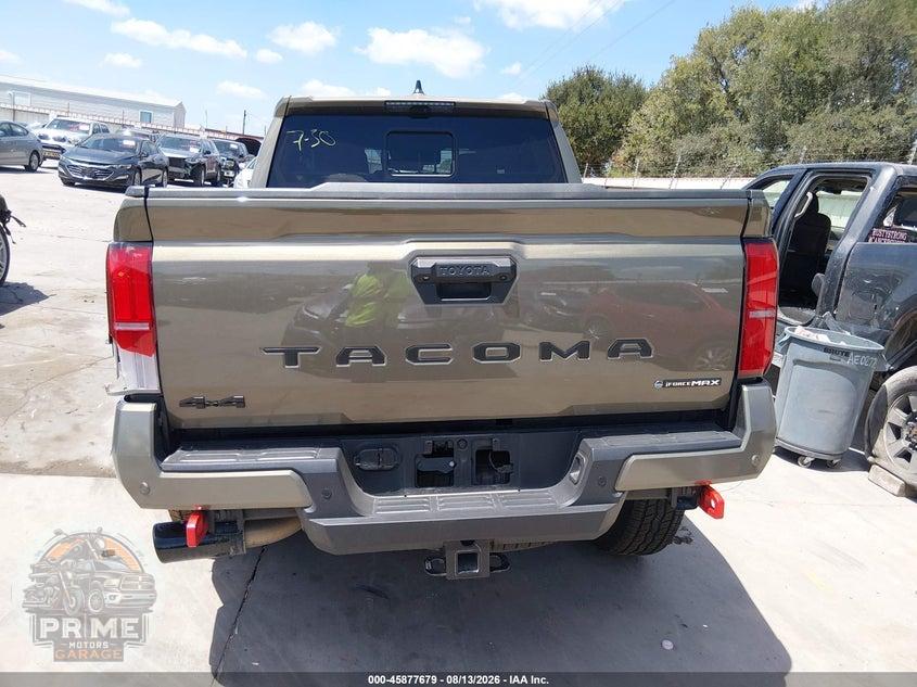 2026 TOYOTA TACOMA HYBRID TRD OFF ROAD — фото 16