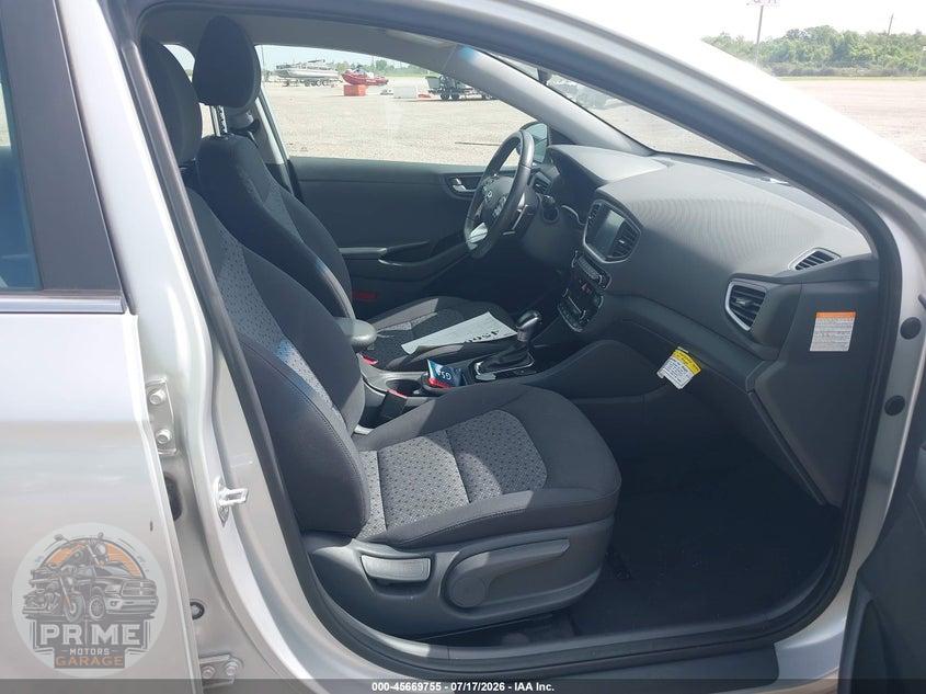 2019 HYUNDAI IONIQ HYBRID SEL — фото 5