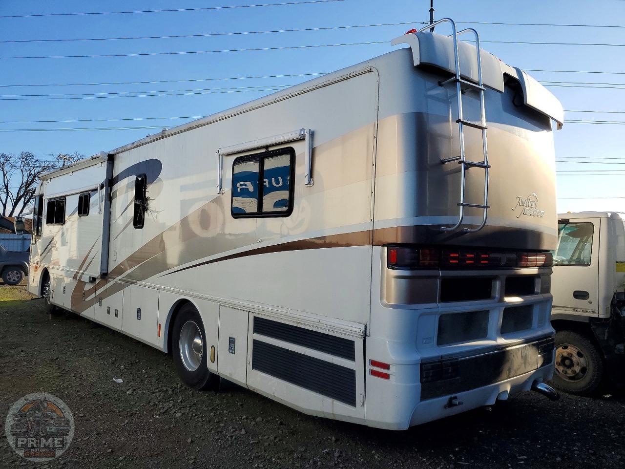 2001 SPARTAN MOTORS MOTORHOME — фото 13