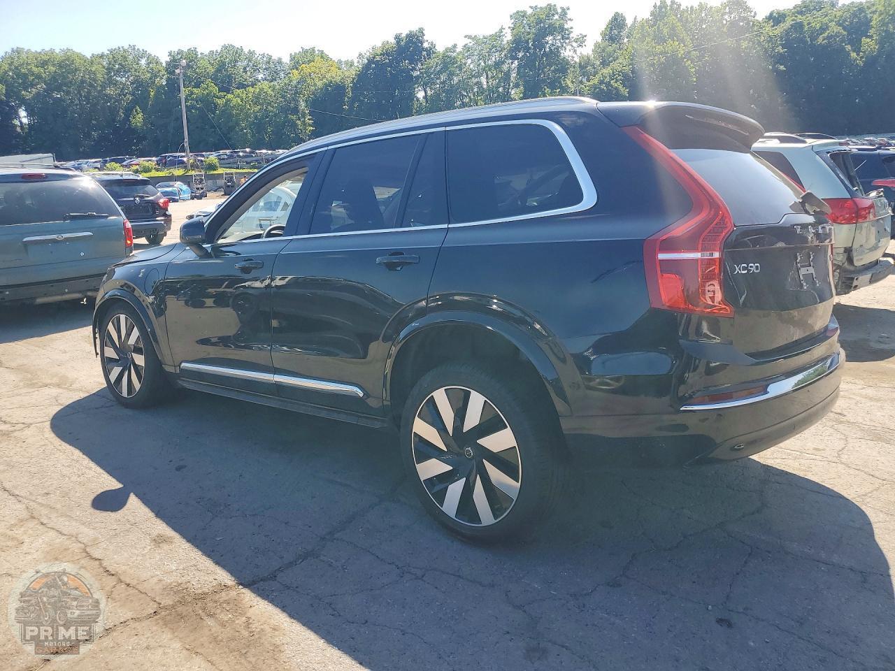 2025 VOLVO XC90 — фото 2