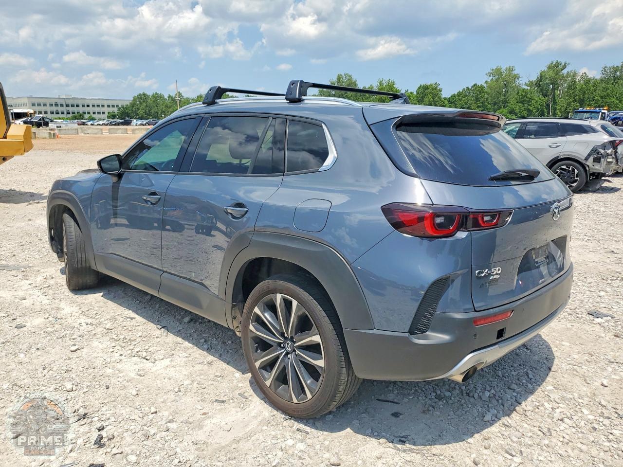 2025 MAZDA CX 50 — фото 2