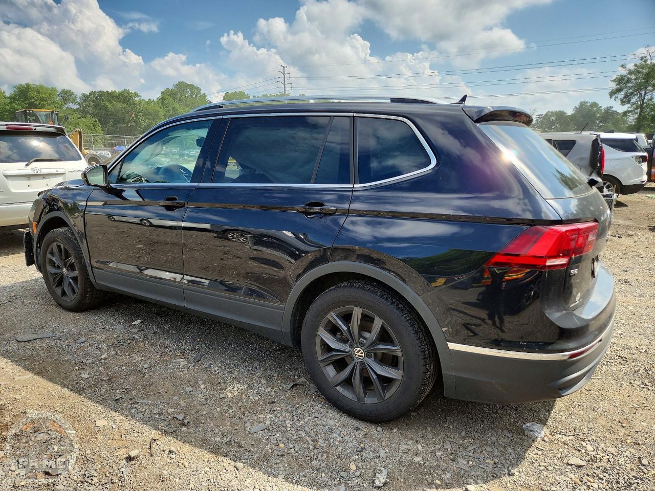 2024 VOLKSWAGEN TIGUAN — фото 2