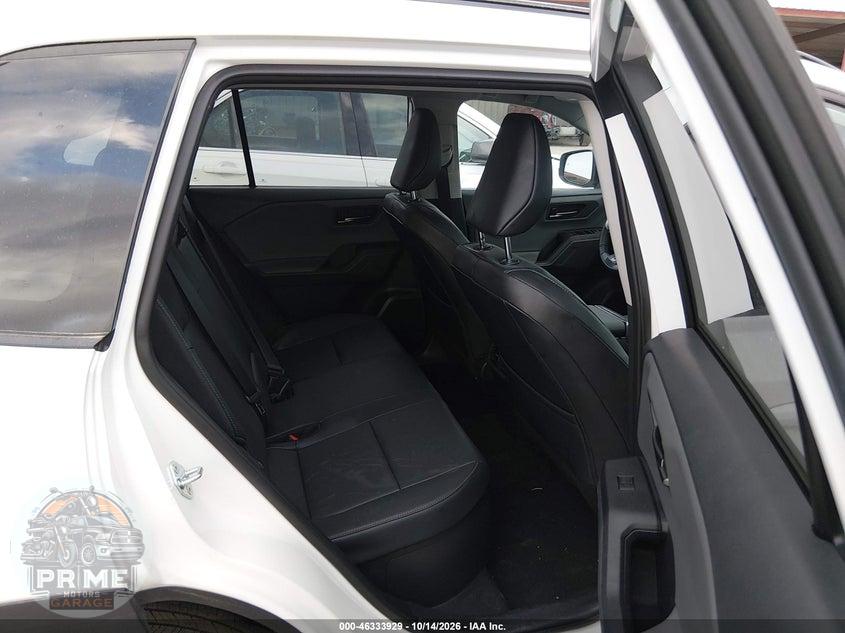 2026 TOYOTA RAV4 XLE PREMIUM — фото 8