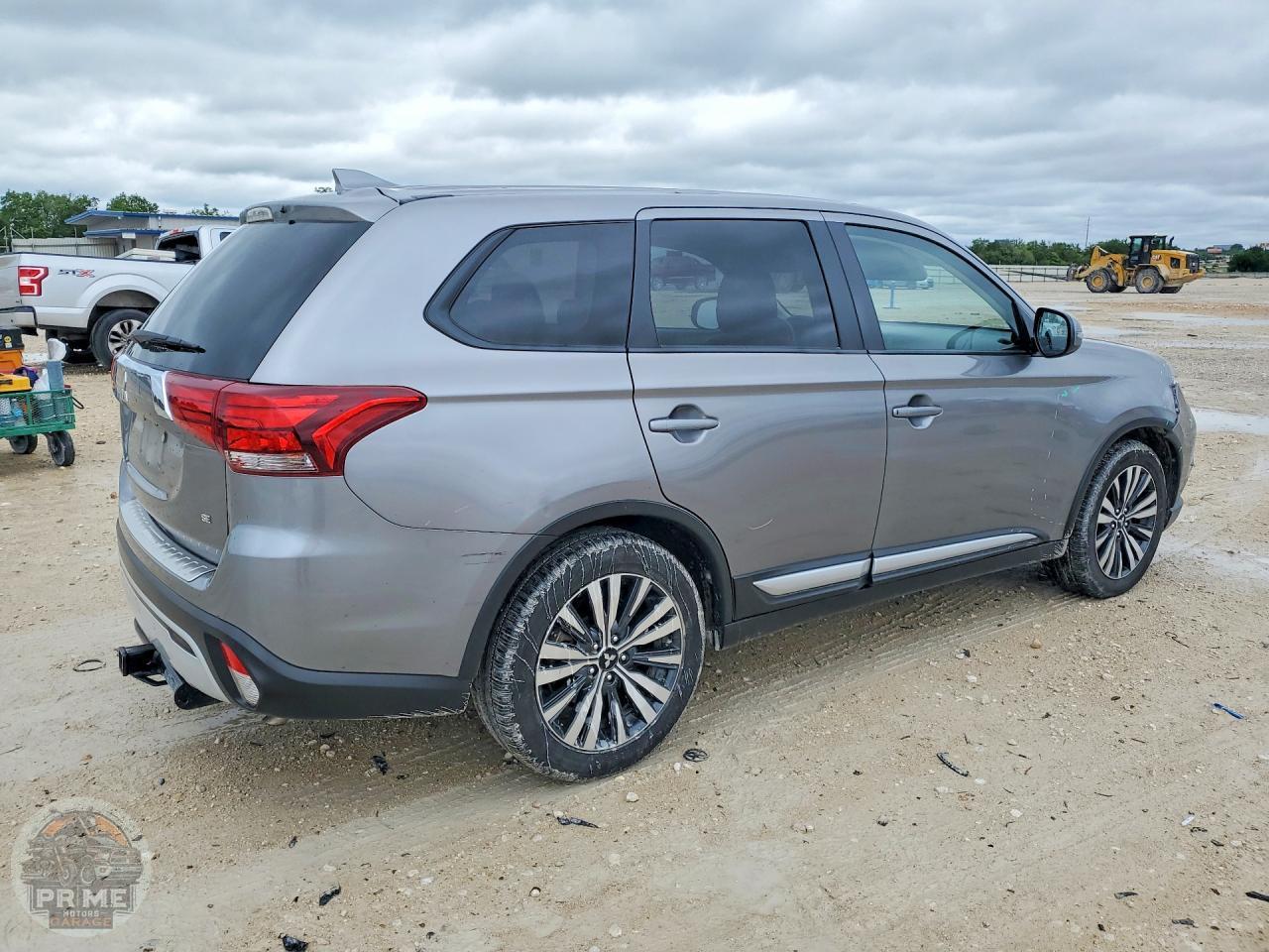 2020 MITSUBISHI OUTLANDER — фото 3