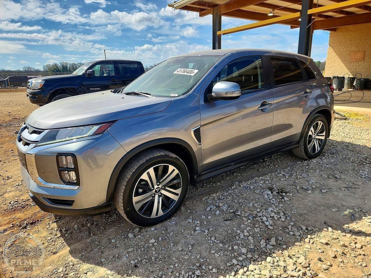 2021 MITSUBISHI OUTLANDER — фото 1
