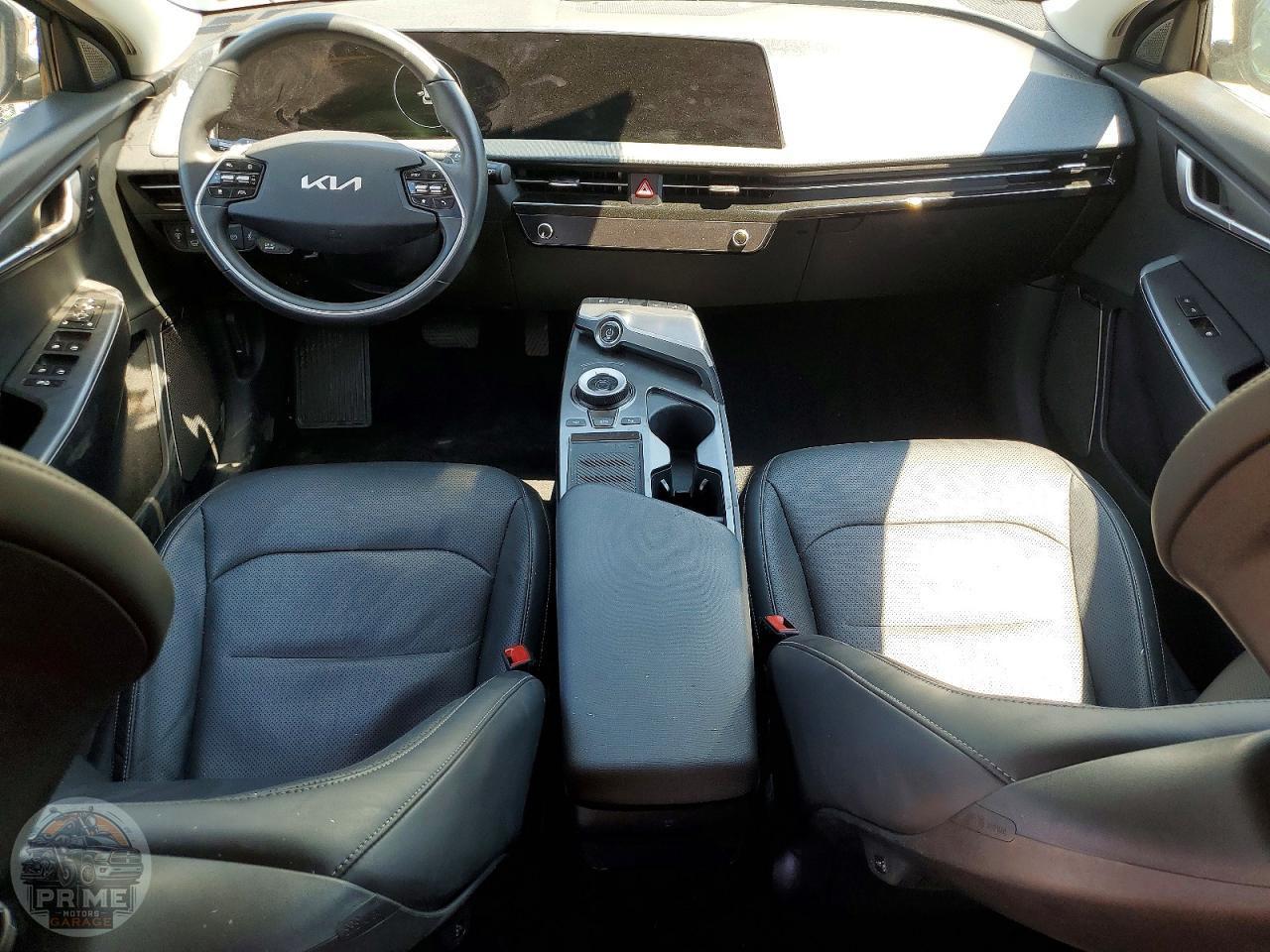 2023 KIA EV6 — фото 8