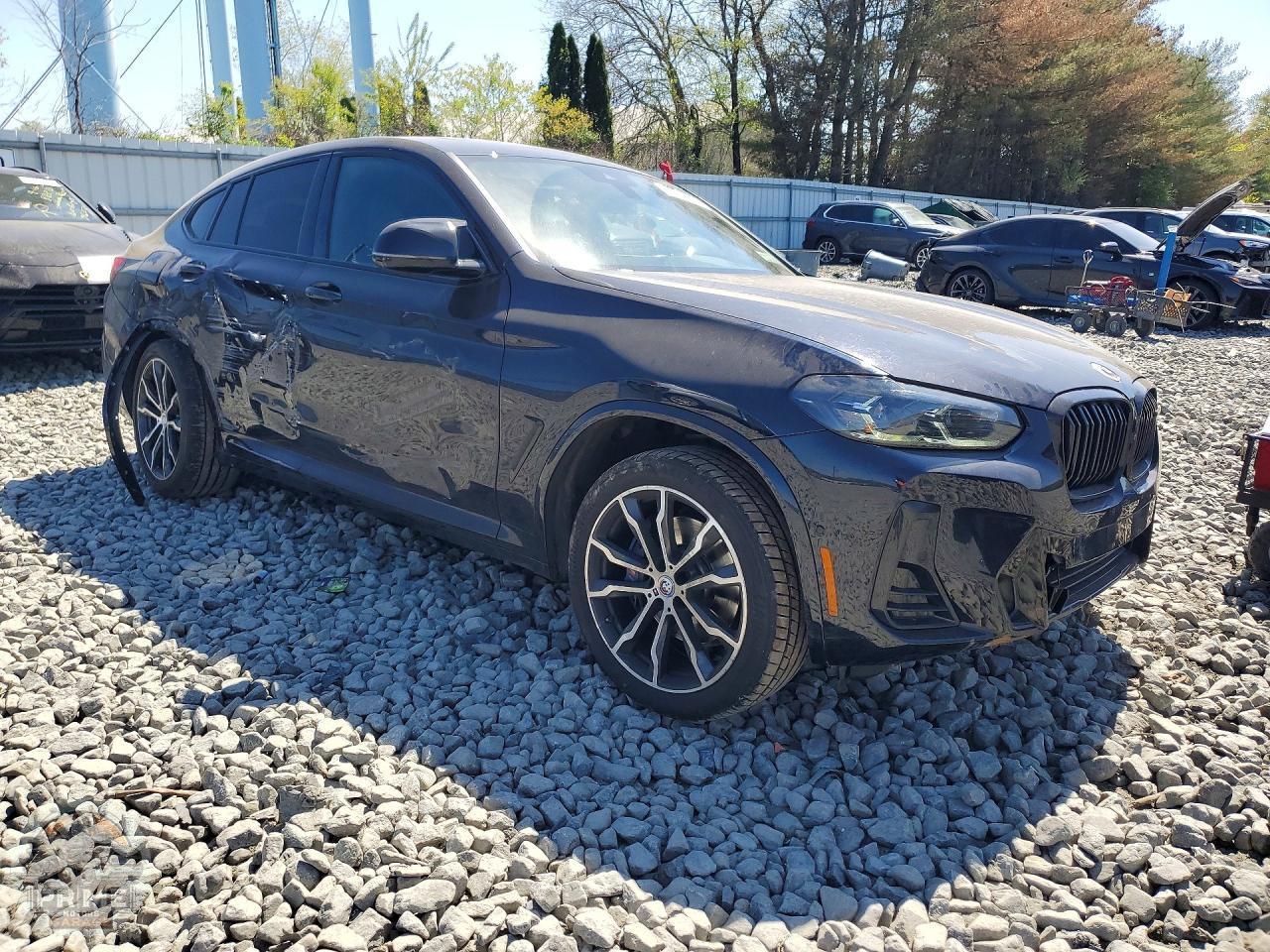 2023 BMW X4 — фото 4
