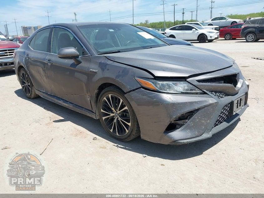 2018 TOYOTA CAMRY HYBRID SE — фото 1