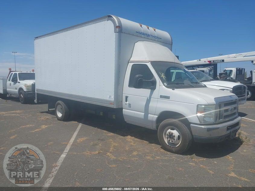 2010 FORD E-450 CUTAWAY — фото 1