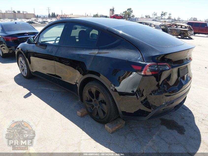 2023 TESLA MODEL Y AWD/LONG RANGE DUAL MOTOR ALL-WHEEL DRIVE — фото 3