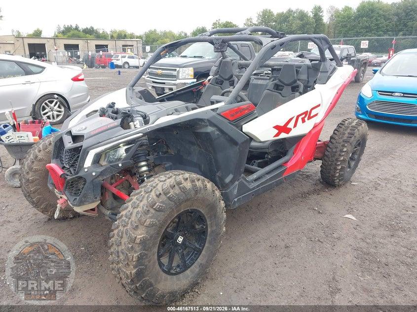 2025 CAN-AM MAVERICK X3 X RC 64 TURBO RR — фото 2
