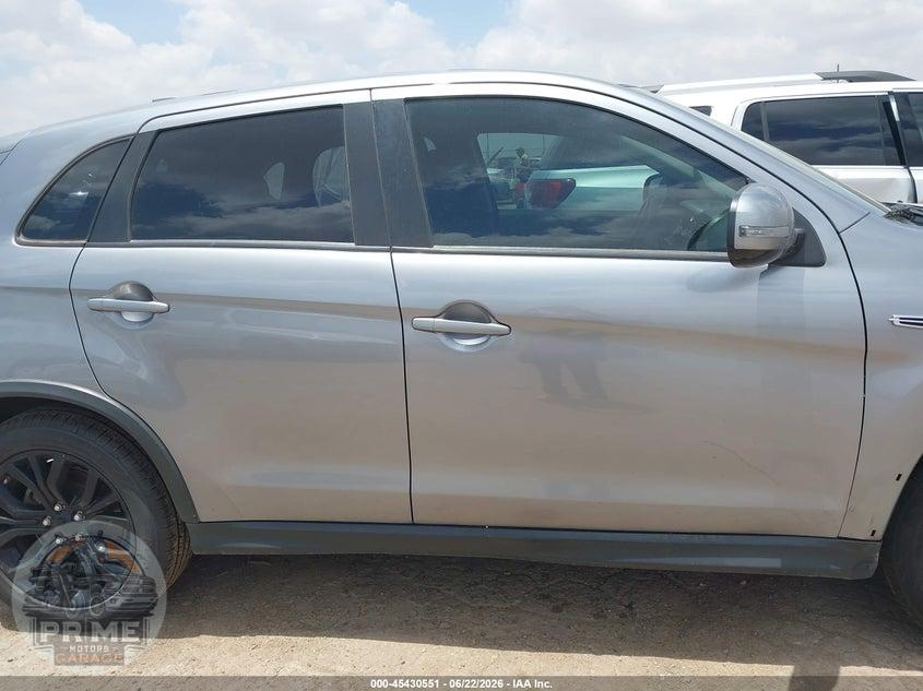 2017 MITSUBISHI OUTLANDER SPORT 2.0 LE — фото 13