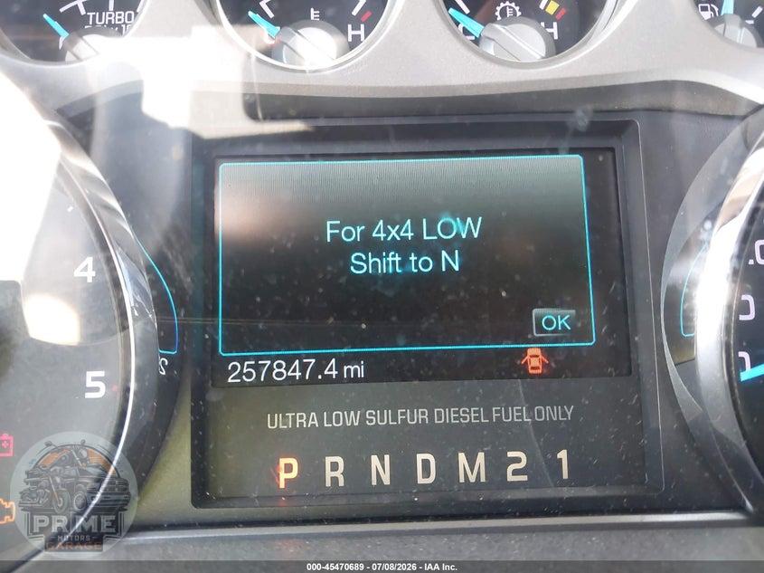 2012 FORD SUPER DUTY F-250 SRW LARIAT — фото 15