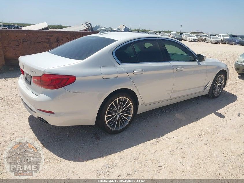 2019 BMW 540I — фото 4