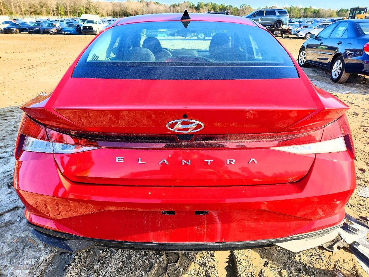 2022 HYUNDAI ELANTRA — фото 6