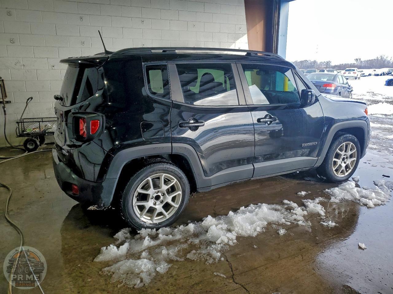 2020 JEEP RENEGADE — фото 3