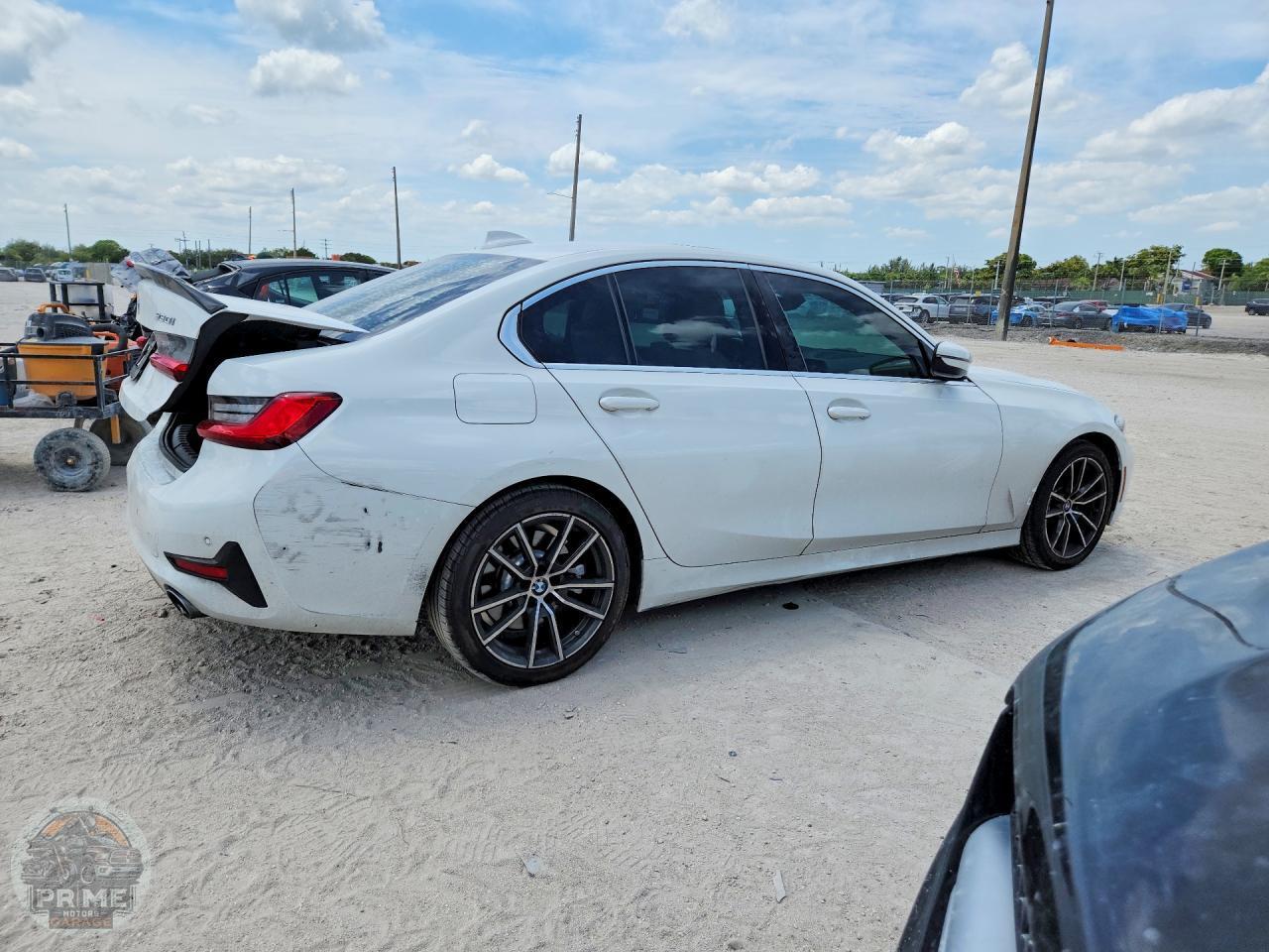 2020 BMW 3 SERIES — фото 3