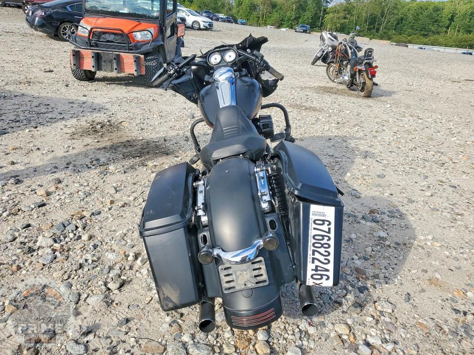 2013 HARLEY-DAVIDSON FLTRX (ROAD GLIDE, ROAD GLIDE CUSTOM) — фото 4