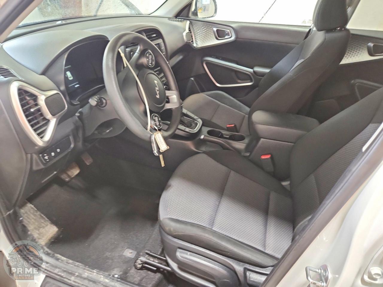 2025 KIA SOUL — фото 7