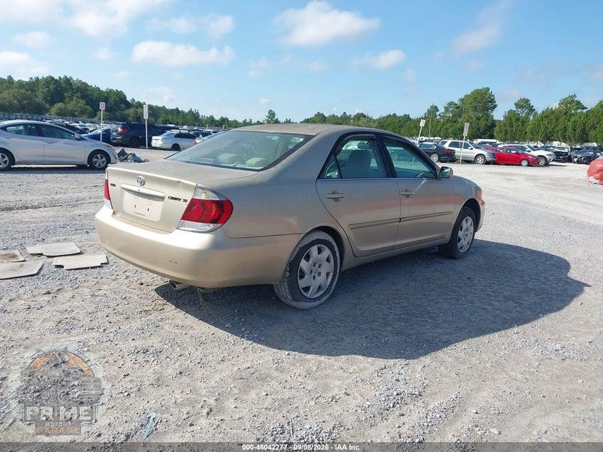 2006 TOYOTA CAMRY SE — фото 4