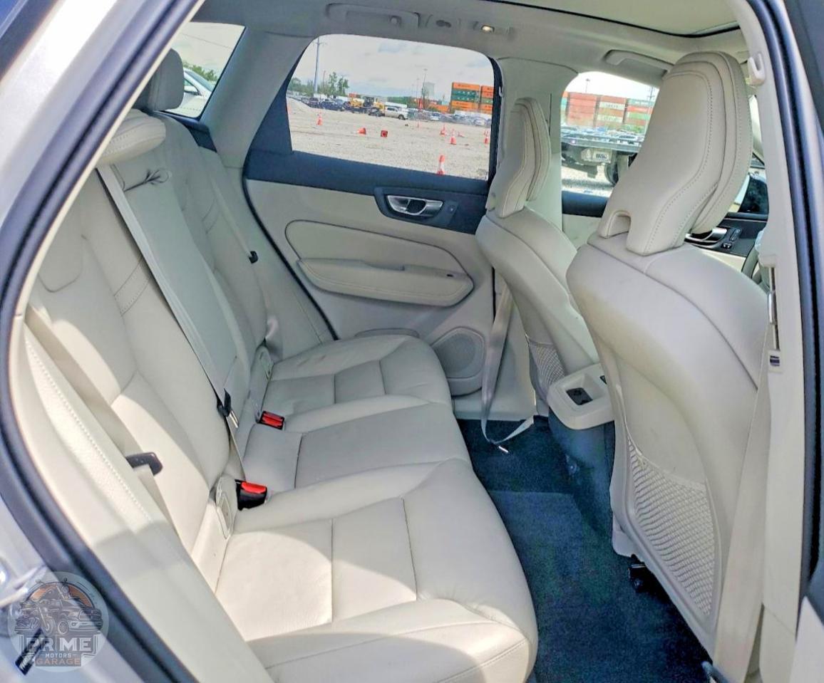 2025 VOLVO XC60 — фото 11