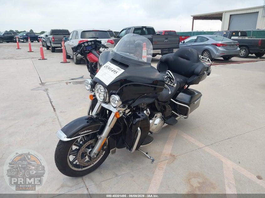 2017 HARLEY-DAVIDSON FLHTCU (ULTRA CLASSIC ELECTRA GLIDE) ULTRA CLASSIC ELECTRA GLD — фото 2