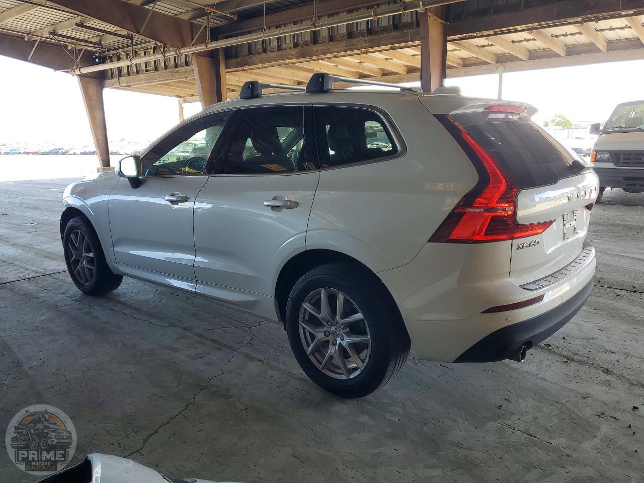 2020 VOLVO XC60 — фото 2