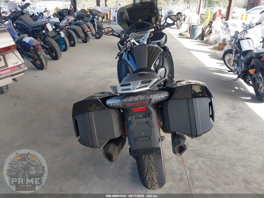 2016 BMW K1600 GT — фото 6