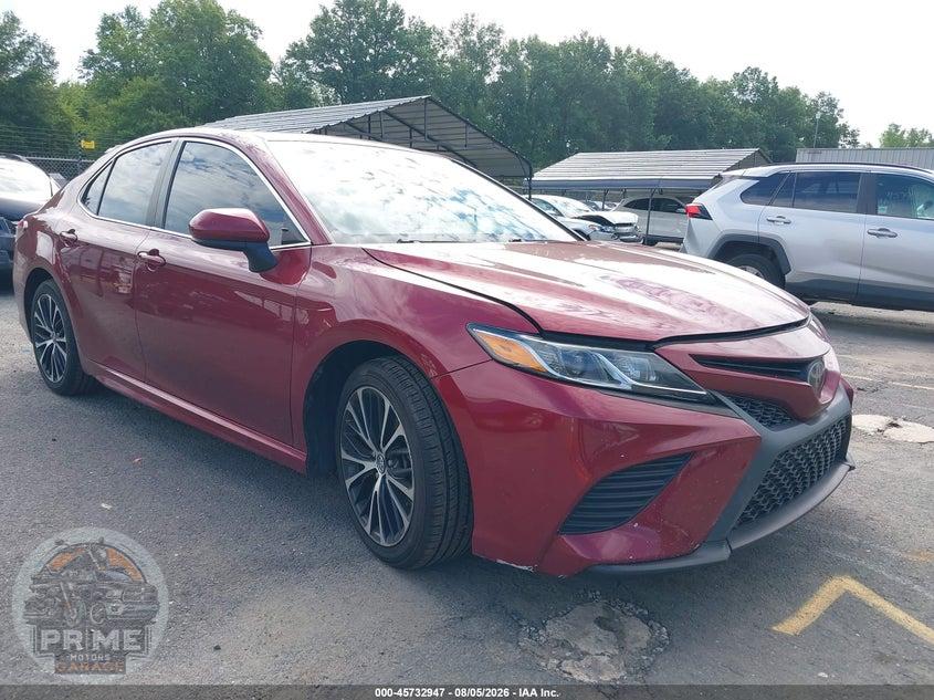 2018 TOYOTA CAMRY SE — фото 1