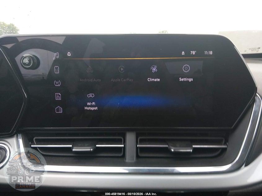 2025 CHEVROLET TRAX FWD LT — фото 17