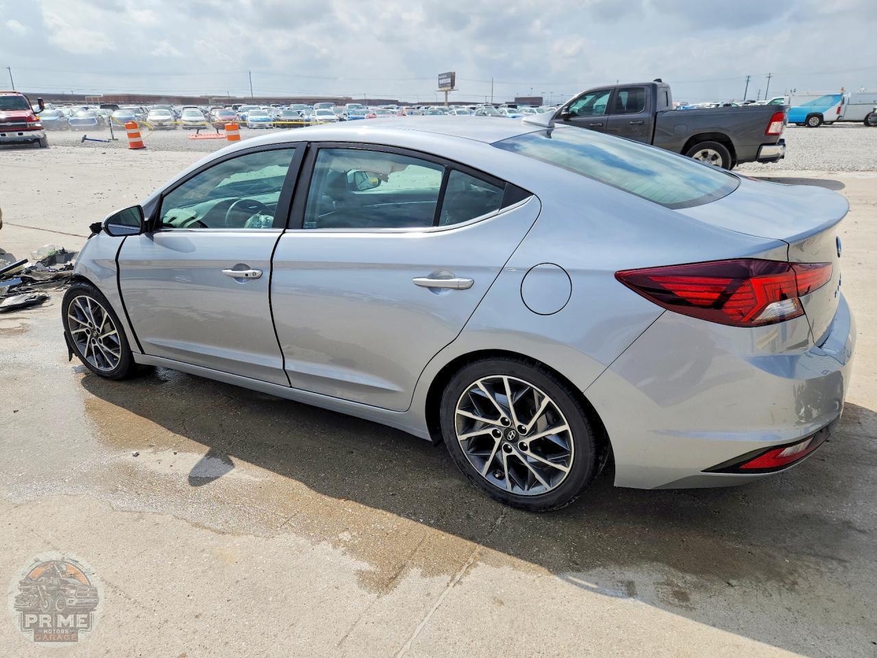 2020 HYUNDAI ELANTRA — фото 3