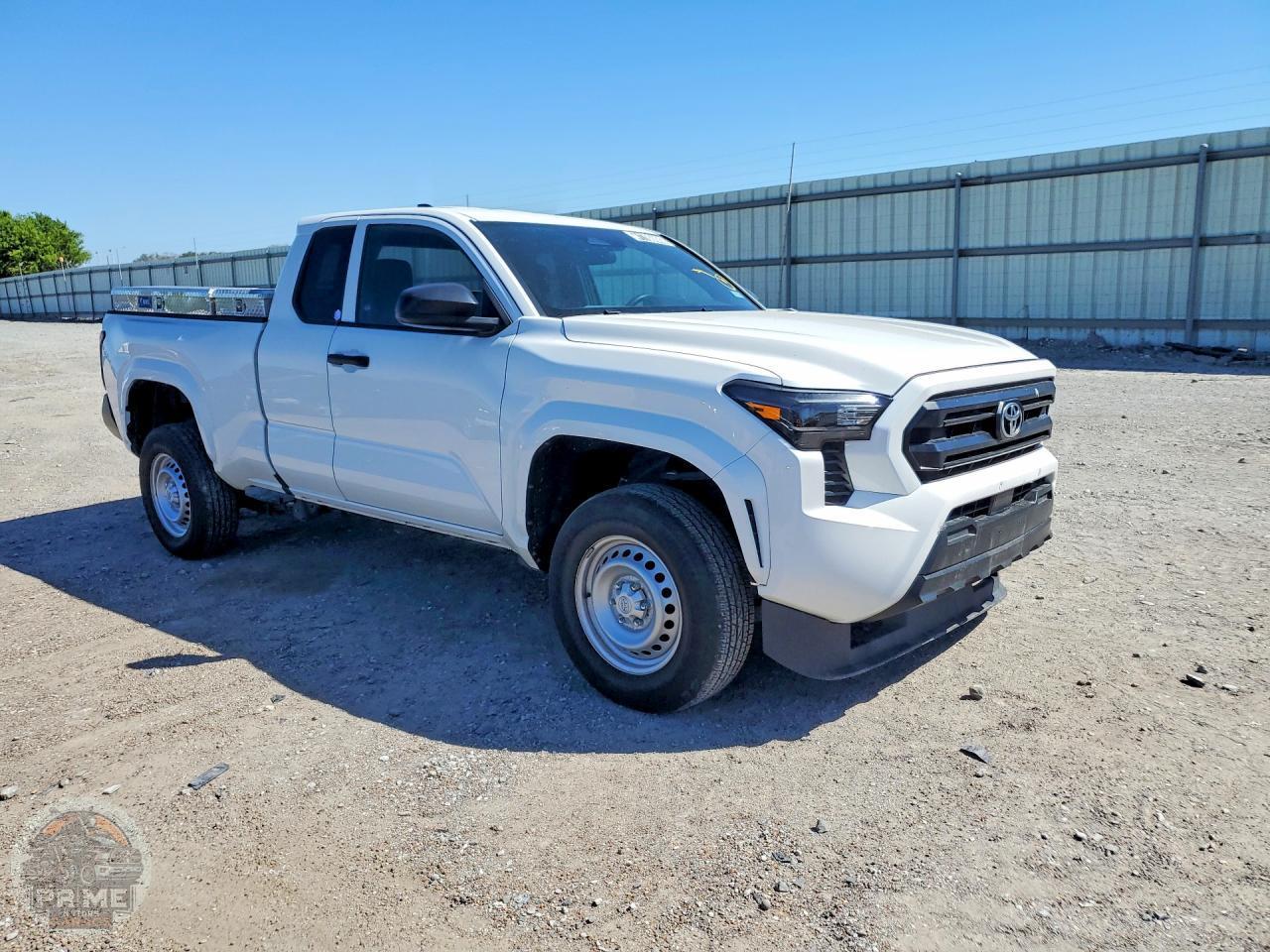 2024 TOYOTA TACOMA — фото 4