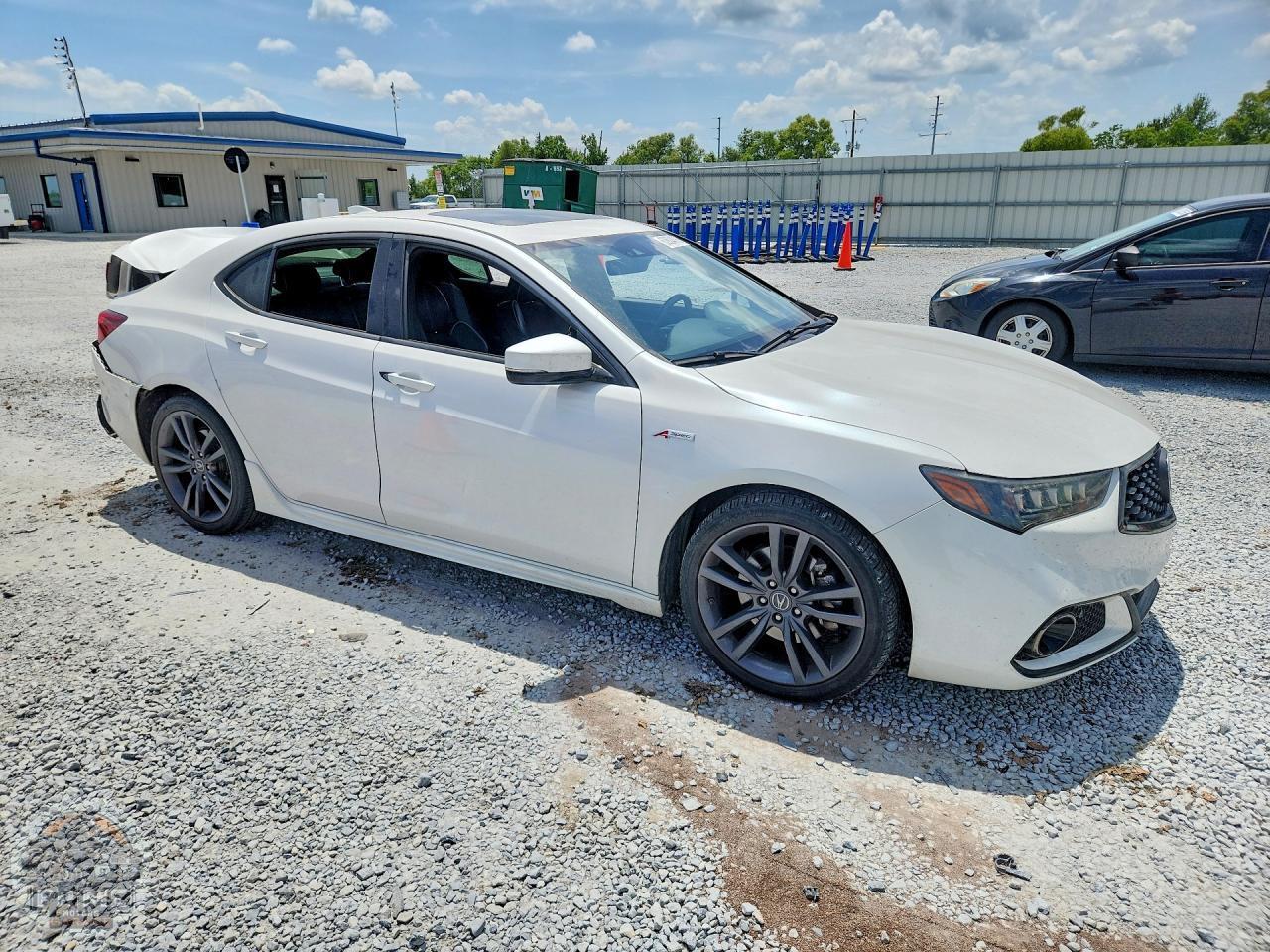 2020 ACURA TLX — фото 4